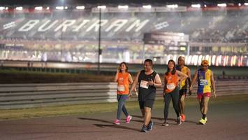 BIB: 45394, 121, 911201
                            <button type="button" onclick="openModal(14334236)" class="btn btn-primary btn-sm float-right btn-popup" data-toggle="modal" data-target=".modal-high-quality">
                        <i class="fas fa-shopping-cart"></i> Add to Cart
                    </button>
                                            <button type="button" onclick="isThisMe(14334236, true)" class="btn btn-success btn-sm float-right btn-popup btn-isme hidden" data-toggle="tooltip" data-placement="bottom" title="นี่คือรูปของคุณใช่ไหม คลิกที่นี่เพื่อเอาเข้าอัลบั้ม">
                        <i class="fas fa-plus"></i> Add to album
                    </button>
                    <button type="button" onclick="isThisMe(14334236, false)" class="btn btn-warning btn-sm float-right btn-popup btn-isnotme hidden">
                        <i class="fas fa-ban"></i> Remove from album
                    </button>