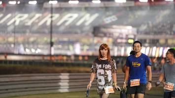 BIB: 25846, 26422, 5778
                            <button type="button" onclick="openModal(14322319)" class="btn btn-primary btn-sm float-right btn-popup" data-toggle="modal" data-target=".modal-high-quality">
                        <i class="fas fa-shopping-cart"></i> Add to Cart
                    </button>
                                            <button type="button" onclick="isThisMe(14322319, true)" class="btn btn-success btn-sm float-right btn-popup btn-isme hidden" data-toggle="tooltip" data-placement="bottom" title="นี่คือรูปของคุณใช่ไหม คลิกที่นี่เพื่อเอาเข้าอัลบั้ม">
                        <i class="fas fa-plus"></i> Add to album
                    </button>
                    <button type="button" onclick="isThisMe(14322319, false)" class="btn btn-warning btn-sm float-right btn-popup btn-isnotme hidden">
                        <i class="fas fa-ban"></i> Remove from album
                    </button>