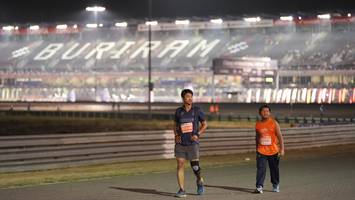 BIB: 0936, 22581
                            <button type="button" onclick="openModal(14335307)" class="btn btn-primary btn-sm float-right btn-popup" data-toggle="modal" data-target=".modal-high-quality">
                        <i class="fas fa-shopping-cart"></i> Add to Cart
                    </button>
                                            <button type="button" onclick="isThisMe(14335307, true)" class="btn btn-success btn-sm float-right btn-popup btn-isme hidden" data-toggle="tooltip" data-placement="bottom" title="นี่คือรูปของคุณใช่ไหม คลิกที่นี่เพื่อเอาเข้าอัลบั้ม">
                        <i class="fas fa-plus"></i> Add to album
                    </button>
                    <button type="button" onclick="isThisMe(14335307, false)" class="btn btn-warning btn-sm float-right btn-popup btn-isnotme hidden">
                        <i class="fas fa-ban"></i> Remove from album
                    </button>