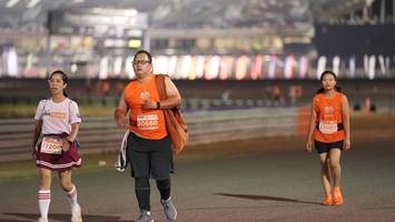 BIB: 20660, 23007, 77206
                            <button type="button" onclick="openModal(14332250)" class="btn btn-primary btn-sm float-right btn-popup" data-toggle="modal" data-target=".modal-high-quality">
                        <i class="fas fa-shopping-cart"></i> Add to Cart
                    </button>
                                            <button type="button" onclick="isThisMe(14332250, true)" class="btn btn-success btn-sm float-right btn-popup btn-isme hidden" data-toggle="tooltip" data-placement="bottom" title="นี่คือรูปของคุณใช่ไหม คลิกที่นี่เพื่อเอาเข้าอัลบั้ม">
                        <i class="fas fa-plus"></i> Add to album
                    </button>
                    <button type="button" onclick="isThisMe(14332250, false)" class="btn btn-warning btn-sm float-right btn-popup btn-isnotme hidden">
                        <i class="fas fa-ban"></i> Remove from album
                    </button>