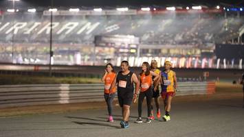 BIB: 45394, 8213
                            <button type="button" onclick="openModal(14334221)" class="btn btn-primary btn-sm float-right btn-popup" data-toggle="modal" data-target=".modal-high-quality">
                        <i class="fas fa-shopping-cart"></i> Add to Cart
                    </button>
                                            <button type="button" onclick="isThisMe(14334221, true)" class="btn btn-success btn-sm float-right btn-popup btn-isme hidden" data-toggle="tooltip" data-placement="bottom" title="นี่คือรูปของคุณใช่ไหม คลิกที่นี่เพื่อเอาเข้าอัลบั้ม">
                        <i class="fas fa-plus"></i> Add to album
                    </button>
                    <button type="button" onclick="isThisMe(14334221, false)" class="btn btn-warning btn-sm float-right btn-popup btn-isnotme hidden">
                        <i class="fas fa-ban"></i> Remove from album
                    </button>