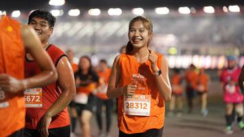 BIB: 5672, 28312
                            <button type="button" onclick="openModal(14319217)" class="btn btn-primary btn-sm float-right btn-popup" data-toggle="modal" data-target=".modal-high-quality">
                        <i class="fas fa-shopping-cart"></i> Add to Cart
                    </button>
                                            <button type="button" onclick="isThisMe(14319217, true)" class="btn btn-success btn-sm float-right btn-popup btn-isme hidden" data-toggle="tooltip" data-placement="bottom" title="นี่คือรูปของคุณใช่ไหม คลิกที่นี่เพื่อเอาเข้าอัลบั้ม">
                        <i class="fas fa-plus"></i> Add to album
                    </button>
                    <button type="button" onclick="isThisMe(14319217, false)" class="btn btn-warning btn-sm float-right btn-popup btn-isnotme hidden">
                        <i class="fas fa-ban"></i> Remove from album
                    </button>