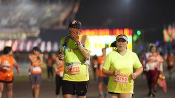 BIB: 27045, 22795
                            <button type="button" onclick="openModal(14325759)" class="btn btn-primary btn-sm float-right btn-popup" data-toggle="modal" data-target=".modal-high-quality">
                        <i class="fas fa-shopping-cart"></i> Add to Cart
                    </button>
                                            <button type="button" onclick="isThisMe(14325759, true)" class="btn btn-success btn-sm float-right btn-popup btn-isme hidden" data-toggle="tooltip" data-placement="bottom" title="นี่คือรูปของคุณใช่ไหม คลิกที่นี่เพื่อเอาเข้าอัลบั้ม">
                        <i class="fas fa-plus"></i> Add to album
                    </button>
                    <button type="button" onclick="isThisMe(14325759, false)" class="btn btn-warning btn-sm float-right btn-popup btn-isnotme hidden">
                        <i class="fas fa-ban"></i> Remove from album
                    </button>