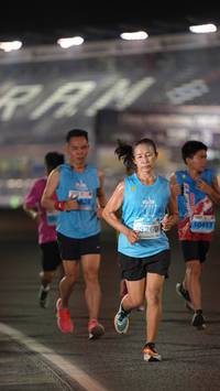 BIB: 807, 10453, 5260
                            <button type="button" onclick="openModal(14344135)" class="btn btn-primary btn-sm float-right btn-popup" data-toggle="modal" data-target=".modal-high-quality">
                        <i class="fas fa-shopping-cart"></i> Add to Cart
                    </button>
                                            <button type="button" onclick="isThisMe(14344135, true)" class="btn btn-success btn-sm float-right btn-popup btn-isme hidden" data-toggle="tooltip" data-placement="bottom" title="นี่คือรูปของคุณใช่ไหม คลิกที่นี่เพื่อเอาเข้าอัลบั้ม">
                        <i class="fas fa-plus"></i> Add to album
                    </button>
                    <button type="button" onclick="isThisMe(14344135, false)" class="btn btn-warning btn-sm float-right btn-popup btn-isnotme hidden">
                        <i class="fas fa-ban"></i> Remove from album
                    </button>