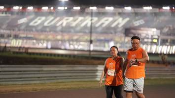 BIB: 27888
                            <button type="button" onclick="openModal(14334123)" class="btn btn-primary btn-sm float-right btn-popup" data-toggle="modal" data-target=".modal-high-quality">
                        <i class="fas fa-shopping-cart"></i> Add to Cart
                    </button>
                                            <button type="button" onclick="isThisMe(14334123, true)" class="btn btn-success btn-sm float-right btn-popup btn-isme hidden" data-toggle="tooltip" data-placement="bottom" title="นี่คือรูปของคุณใช่ไหม คลิกที่นี่เพื่อเอาเข้าอัลบั้ม">
                        <i class="fas fa-plus"></i> Add to album
                    </button>
                    <button type="button" onclick="isThisMe(14334123, false)" class="btn btn-warning btn-sm float-right btn-popup btn-isnotme hidden">
                        <i class="fas fa-ban"></i> Remove from album
                    </button>