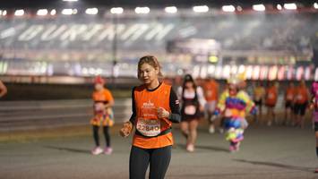 BIB: 22840
                            <button type="button" onclick="openModal(14325316)" class="btn btn-primary btn-sm float-right btn-popup" data-toggle="modal" data-target=".modal-high-quality">
                        <i class="fas fa-shopping-cart"></i> Add to Cart
                    </button>
                                            <button type="button" onclick="isThisMe(14325316, true)" class="btn btn-success btn-sm float-right btn-popup btn-isme hidden" data-toggle="tooltip" data-placement="bottom" title="นี่คือรูปของคุณใช่ไหม คลิกที่นี่เพื่อเอาเข้าอัลบั้ม">
                        <i class="fas fa-plus"></i> Add to album
                    </button>
                    <button type="button" onclick="isThisMe(14325316, false)" class="btn btn-warning btn-sm float-right btn-popup btn-isnotme hidden">
                        <i class="fas fa-ban"></i> Remove from album
                    </button>