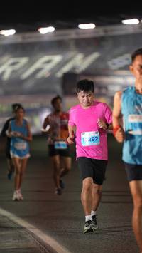 BIB: 292
                            <button type="button" onclick="openModal(14344201)" class="btn btn-primary btn-sm float-right btn-popup" data-toggle="modal" data-target=".modal-high-quality">
                        <i class="fas fa-shopping-cart"></i> Add to Cart
                    </button>
                                            <button type="button" onclick="isThisMe(14344201, true)" class="btn btn-success btn-sm float-right btn-popup btn-isme hidden" data-toggle="tooltip" data-placement="bottom" title="นี่คือรูปของคุณใช่ไหม คลิกที่นี่เพื่อเอาเข้าอัลบั้ม">
                        <i class="fas fa-plus"></i> Add to album
                    </button>
                    <button type="button" onclick="isThisMe(14344201, false)" class="btn btn-warning btn-sm float-right btn-popup btn-isnotme hidden">
                        <i class="fas fa-ban"></i> Remove from album
                    </button>