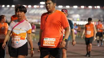 BIB: 1085, 28069, 20818
                            <button type="button" onclick="openModal(14323292)" class="btn btn-primary btn-sm float-right btn-popup" data-toggle="modal" data-target=".modal-high-quality">
                        <i class="fas fa-shopping-cart"></i> Add to Cart
                    </button>
                                            <button type="button" onclick="isThisMe(14323292, true)" class="btn btn-success btn-sm float-right btn-popup btn-isme hidden" data-toggle="tooltip" data-placement="bottom" title="นี่คือรูปของคุณใช่ไหม คลิกที่นี่เพื่อเอาเข้าอัลบั้ม">
                        <i class="fas fa-plus"></i> Add to album
                    </button>
                    <button type="button" onclick="isThisMe(14323292, false)" class="btn btn-warning btn-sm float-right btn-popup btn-isnotme hidden">
                        <i class="fas fa-ban"></i> Remove from album
                    </button>