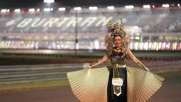 BIB: 29323
                            <button type="button" onclick="openModal(14336326)" class="btn btn-primary btn-sm float-right btn-popup" data-toggle="modal" data-target=".modal-high-quality">
                        <i class="fas fa-shopping-cart"></i> Add to Cart
                    </button>
                                            <button type="button" onclick="isThisMe(14336326, true)" class="btn btn-success btn-sm float-right btn-popup btn-isme hidden" data-toggle="tooltip" data-placement="bottom" title="นี่คือรูปของคุณใช่ไหม คลิกที่นี่เพื่อเอาเข้าอัลบั้ม">
                        <i class="fas fa-plus"></i> Add to album
                    </button>
                    <button type="button" onclick="isThisMe(14336326, false)" class="btn btn-warning btn-sm float-right btn-popup btn-isnotme hidden">
                        <i class="fas fa-ban"></i> Remove from album
                    </button>