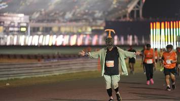 BIB: 25318
                            <button type="button" onclick="openModal(14327604)" class="btn btn-primary btn-sm float-right btn-popup" data-toggle="modal" data-target=".modal-high-quality">
                        <i class="fas fa-shopping-cart"></i> Add to Cart
                    </button>
                                            <button type="button" onclick="isThisMe(14327604, true)" class="btn btn-success btn-sm float-right btn-popup btn-isme hidden" data-toggle="tooltip" data-placement="bottom" title="นี่คือรูปของคุณใช่ไหม คลิกที่นี่เพื่อเอาเข้าอัลบั้ม">
                        <i class="fas fa-plus"></i> Add to album
                    </button>
                    <button type="button" onclick="isThisMe(14327604, false)" class="btn btn-warning btn-sm float-right btn-popup btn-isnotme hidden">
                        <i class="fas fa-ban"></i> Remove from album
                    </button>