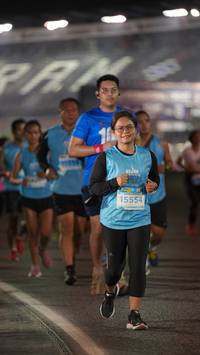 BIB: 15554
                            <button type="button" onclick="openModal(14352142)" class="btn btn-primary btn-sm float-right btn-popup" data-toggle="modal" data-target=".modal-high-quality">
                        <i class="fas fa-shopping-cart"></i> Add to Cart
                    </button>
                                            <button type="button" onclick="isThisMe(14352142, true)" class="btn btn-success btn-sm float-right btn-popup btn-isme hidden" data-toggle="tooltip" data-placement="bottom" title="นี่คือรูปของคุณใช่ไหม คลิกที่นี่เพื่อเอาเข้าอัลบั้ม">
                        <i class="fas fa-plus"></i> Add to album
                    </button>
                    <button type="button" onclick="isThisMe(14352142, false)" class="btn btn-warning btn-sm float-right btn-popup btn-isnotme hidden">
                        <i class="fas fa-ban"></i> Remove from album
                    </button>