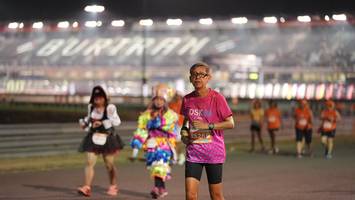 BIB: 95269
                            <button type="button" onclick="openModal(14325481)" class="btn btn-primary btn-sm float-right btn-popup" data-toggle="modal" data-target=".modal-high-quality">
                        <i class="fas fa-shopping-cart"></i> Add to Cart
                    </button>
                                            <button type="button" onclick="isThisMe(14325481, true)" class="btn btn-success btn-sm float-right btn-popup btn-isme hidden" data-toggle="tooltip" data-placement="bottom" title="นี่คือรูปของคุณใช่ไหม คลิกที่นี่เพื่อเอาเข้าอัลบั้ม">
                        <i class="fas fa-plus"></i> Add to album
                    </button>
                    <button type="button" onclick="isThisMe(14325481, false)" class="btn btn-warning btn-sm float-right btn-popup btn-isnotme hidden">
                        <i class="fas fa-ban"></i> Remove from album
                    </button>