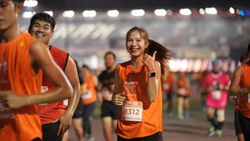 BIB: 28312
                            <button type="button" onclick="openModal(14319049)" class="btn btn-primary btn-sm float-right btn-popup" data-toggle="modal" data-target=".modal-high-quality">
                        <i class="fas fa-shopping-cart"></i> Add to Cart
                    </button>
                                            <button type="button" onclick="isThisMe(14319049, true)" class="btn btn-success btn-sm float-right btn-popup btn-isme hidden" data-toggle="tooltip" data-placement="bottom" title="นี่คือรูปของคุณใช่ไหม คลิกที่นี่เพื่อเอาเข้าอัลบั้ม">
                        <i class="fas fa-plus"></i> Add to album
                    </button>
                    <button type="button" onclick="isThisMe(14319049, false)" class="btn btn-warning btn-sm float-right btn-popup btn-isnotme hidden">
                        <i class="fas fa-ban"></i> Remove from album
                    </button>