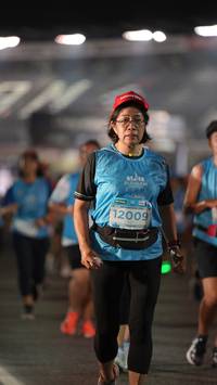 BIB: 2021, 12009
                            <button type="button" onclick="openModal(14371952)" class="btn btn-primary btn-sm float-right btn-popup" data-toggle="modal" data-target=".modal-high-quality">
                        <i class="fas fa-shopping-cart"></i> Add to Cart
                    </button>
                                            <button type="button" onclick="isThisMe(14371952, true)" class="btn btn-success btn-sm float-right btn-popup btn-isme hidden" data-toggle="tooltip" data-placement="bottom" title="นี่คือรูปของคุณใช่ไหม คลิกที่นี่เพื่อเอาเข้าอัลบั้ม">
                        <i class="fas fa-plus"></i> Add to album
                    </button>
                    <button type="button" onclick="isThisMe(14371952, false)" class="btn btn-warning btn-sm float-right btn-popup btn-isnotme hidden">
                        <i class="fas fa-ban"></i> Remove from album
                    </button>
