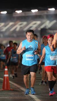 BIB: 13942, 11749
                            <button type="button" onclick="openModal(14364398)" class="btn btn-primary btn-sm float-right btn-popup" data-toggle="modal" data-target=".modal-high-quality">
                        <i class="fas fa-shopping-cart"></i> Add to Cart
                    </button>
                                            <button type="button" onclick="isThisMe(14364398, true)" class="btn btn-success btn-sm float-right btn-popup btn-isme hidden" data-toggle="tooltip" data-placement="bottom" title="นี่คือรูปของคุณใช่ไหม คลิกที่นี่เพื่อเอาเข้าอัลบั้ม">
                        <i class="fas fa-plus"></i> Add to album
                    </button>
                    <button type="button" onclick="isThisMe(14364398, false)" class="btn btn-warning btn-sm float-right btn-popup btn-isnotme hidden">
                        <i class="fas fa-ban"></i> Remove from album
                    </button>