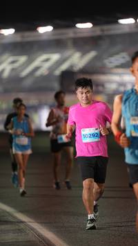 BIB: 10292
                            <button type="button" onclick="openModal(14344211)" class="btn btn-primary btn-sm float-right btn-popup" data-toggle="modal" data-target=".modal-high-quality">
                        <i class="fas fa-shopping-cart"></i> Add to Cart
                    </button>
                                            <button type="button" onclick="isThisMe(14344211, true)" class="btn btn-success btn-sm float-right btn-popup btn-isme hidden" data-toggle="tooltip" data-placement="bottom" title="นี่คือรูปของคุณใช่ไหม คลิกที่นี่เพื่อเอาเข้าอัลบั้ม">
                        <i class="fas fa-plus"></i> Add to album
                    </button>
                    <button type="button" onclick="isThisMe(14344211, false)" class="btn btn-warning btn-sm float-right btn-popup btn-isnotme hidden">
                        <i class="fas fa-ban"></i> Remove from album
                    </button>