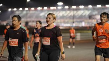 BIB: 27231, 28788, 26282
                            <button type="button" onclick="openModal(14323612)" class="btn btn-primary btn-sm float-right btn-popup" data-toggle="modal" data-target=".modal-high-quality">
                        <i class="fas fa-shopping-cart"></i> Add to Cart
                    </button>
                                            <button type="button" onclick="isThisMe(14323612, true)" class="btn btn-success btn-sm float-right btn-popup btn-isme hidden" data-toggle="tooltip" data-placement="bottom" title="นี่คือรูปของคุณใช่ไหม คลิกที่นี่เพื่อเอาเข้าอัลบั้ม">
                        <i class="fas fa-plus"></i> Add to album
                    </button>
                    <button type="button" onclick="isThisMe(14323612, false)" class="btn btn-warning btn-sm float-right btn-popup btn-isnotme hidden">
                        <i class="fas fa-ban"></i> Remove from album
                    </button>