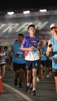 BIB: 179
                            <button type="button" onclick="openModal(14358254)" class="btn btn-primary btn-sm float-right btn-popup" data-toggle="modal" data-target=".modal-high-quality">
                        <i class="fas fa-shopping-cart"></i> Add to Cart
                    </button>
                                            <button type="button" onclick="isThisMe(14358254, true)" class="btn btn-success btn-sm float-right btn-popup btn-isme hidden" data-toggle="tooltip" data-placement="bottom" title="นี่คือรูปของคุณใช่ไหม คลิกที่นี่เพื่อเอาเข้าอัลบั้ม">
                        <i class="fas fa-plus"></i> Add to album
                    </button>
                    <button type="button" onclick="isThisMe(14358254, false)" class="btn btn-warning btn-sm float-right btn-popup btn-isnotme hidden">
                        <i class="fas fa-ban"></i> Remove from album
                    </button>