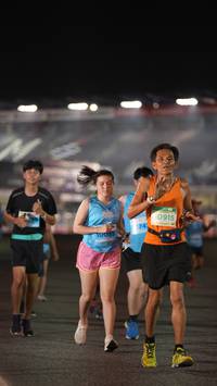 BIB: 0915
                            <button type="button" onclick="openModal(14350725)" class="btn btn-primary btn-sm float-right btn-popup" data-toggle="modal" data-target=".modal-high-quality">
                        <i class="fas fa-shopping-cart"></i> Add to Cart
                    </button>
                                            <button type="button" onclick="isThisMe(14350725, true)" class="btn btn-success btn-sm float-right btn-popup btn-isme hidden" data-toggle="tooltip" data-placement="bottom" title="นี่คือรูปของคุณใช่ไหม คลิกที่นี่เพื่อเอาเข้าอัลบั้ม">
                        <i class="fas fa-plus"></i> Add to album
                    </button>
                    <button type="button" onclick="isThisMe(14350725, false)" class="btn btn-warning btn-sm float-right btn-popup btn-isnotme hidden">
                        <i class="fas fa-ban"></i> Remove from album
                    </button>