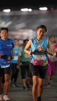 BIB: 15245
                            <button type="button" onclick="openModal(14371899)" class="btn btn-primary btn-sm float-right btn-popup" data-toggle="modal" data-target=".modal-high-quality">
                        <i class="fas fa-shopping-cart"></i> Add to Cart
                    </button>
                                            <button type="button" onclick="isThisMe(14371899, true)" class="btn btn-success btn-sm float-right btn-popup btn-isme hidden" data-toggle="tooltip" data-placement="bottom" title="นี่คือรูปของคุณใช่ไหม คลิกที่นี่เพื่อเอาเข้าอัลบั้ม">
                        <i class="fas fa-plus"></i> Add to album
                    </button>
                    <button type="button" onclick="isThisMe(14371899, false)" class="btn btn-warning btn-sm float-right btn-popup btn-isnotme hidden">
                        <i class="fas fa-ban"></i> Remove from album
                    </button>
