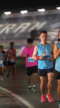 BIB: 9828, 1029
                            <button type="button" onclick="openModal(14344179)" class="btn btn-primary btn-sm float-right btn-popup" data-toggle="modal" data-target=".modal-high-quality">
                        <i class="fas fa-shopping-cart"></i> Add to Cart
                    </button>
                                            <button type="button" onclick="isThisMe(14344179, true)" class="btn btn-success btn-sm float-right btn-popup btn-isme hidden" data-toggle="tooltip" data-placement="bottom" title="นี่คือรูปของคุณใช่ไหม คลิกที่นี่เพื่อเอาเข้าอัลบั้ม">
                        <i class="fas fa-plus"></i> Add to album
                    </button>
                    <button type="button" onclick="isThisMe(14344179, false)" class="btn btn-warning btn-sm float-right btn-popup btn-isnotme hidden">
                        <i class="fas fa-ban"></i> Remove from album
                    </button>