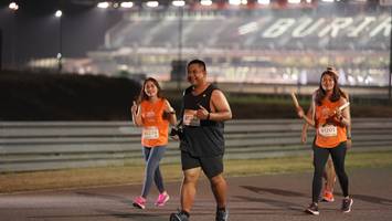 BIB: 9125, 91201, 91239
                            <button type="button" onclick="openModal(14334902)" class="btn btn-primary btn-sm float-right btn-popup" data-toggle="modal" data-target=".modal-high-quality">
                        <i class="fas fa-shopping-cart"></i> Add to Cart
                    </button>
                                            <button type="button" onclick="isThisMe(14334902, true)" class="btn btn-success btn-sm float-right btn-popup btn-isme hidden" data-toggle="tooltip" data-placement="bottom" title="นี่คือรูปของคุณใช่ไหม คลิกที่นี่เพื่อเอาเข้าอัลบั้ม">
                        <i class="fas fa-plus"></i> Add to album
                    </button>
                    <button type="button" onclick="isThisMe(14334902, false)" class="btn btn-warning btn-sm float-right btn-popup btn-isnotme hidden">
                        <i class="fas fa-ban"></i> Remove from album
                    </button>