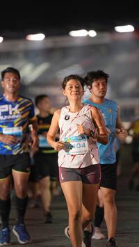 BIB: 99104
                            <button type="button" onclick="openModal(14360206)" class="btn btn-primary btn-sm float-right btn-popup" data-toggle="modal" data-target=".modal-high-quality">
                        <i class="fas fa-shopping-cart"></i> Add to Cart
                    </button>
                                            <button type="button" onclick="isThisMe(14360206, true)" class="btn btn-success btn-sm float-right btn-popup btn-isme hidden" data-toggle="tooltip" data-placement="bottom" title="นี่คือรูปของคุณใช่ไหม คลิกที่นี่เพื่อเอาเข้าอัลบั้ม">
                        <i class="fas fa-plus"></i> Add to album
                    </button>
                    <button type="button" onclick="isThisMe(14360206, false)" class="btn btn-warning btn-sm float-right btn-popup btn-isnotme hidden">
                        <i class="fas fa-ban"></i> Remove from album
                    </button>