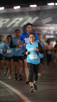 BIB: 15554
                            <button type="button" onclick="openModal(14352134)" class="btn btn-primary btn-sm float-right btn-popup" data-toggle="modal" data-target=".modal-high-quality">
                        <i class="fas fa-shopping-cart"></i> Add to Cart
                    </button>
                                            <button type="button" onclick="isThisMe(14352134, true)" class="btn btn-success btn-sm float-right btn-popup btn-isme hidden" data-toggle="tooltip" data-placement="bottom" title="นี่คือรูปของคุณใช่ไหม คลิกที่นี่เพื่อเอาเข้าอัลบั้ม">
                        <i class="fas fa-plus"></i> Add to album
                    </button>
                    <button type="button" onclick="isThisMe(14352134, false)" class="btn btn-warning btn-sm float-right btn-popup btn-isnotme hidden">
                        <i class="fas fa-ban"></i> Remove from album
                    </button>