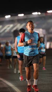 BIB: 13043
                            <button type="button" onclick="openModal(14354950)" class="btn btn-primary btn-sm float-right btn-popup" data-toggle="modal" data-target=".modal-high-quality">
                        <i class="fas fa-shopping-cart"></i> Add to Cart
                    </button>
                                            <button type="button" onclick="isThisMe(14354950, true)" class="btn btn-success btn-sm float-right btn-popup btn-isme hidden" data-toggle="tooltip" data-placement="bottom" title="นี่คือรูปของคุณใช่ไหม คลิกที่นี่เพื่อเอาเข้าอัลบั้ม">
                        <i class="fas fa-plus"></i> Add to album
                    </button>
                    <button type="button" onclick="isThisMe(14354950, false)" class="btn btn-warning btn-sm float-right btn-popup btn-isnotme hidden">
                        <i class="fas fa-ban"></i> Remove from album
                    </button>