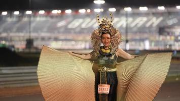 BIB: 29323
                            <button type="button" onclick="openModal(14336645)" class="btn btn-primary btn-sm float-right btn-popup" data-toggle="modal" data-target=".modal-high-quality">
                        <i class="fas fa-shopping-cart"></i> Add to Cart
                    </button>
                                            <button type="button" onclick="isThisMe(14336645, true)" class="btn btn-success btn-sm float-right btn-popup btn-isme hidden" data-toggle="tooltip" data-placement="bottom" title="นี่คือรูปของคุณใช่ไหม คลิกที่นี่เพื่อเอาเข้าอัลบั้ม">
                        <i class="fas fa-plus"></i> Add to album
                    </button>
                    <button type="button" onclick="isThisMe(14336645, false)" class="btn btn-warning btn-sm float-right btn-popup btn-isnotme hidden">
                        <i class="fas fa-ban"></i> Remove from album
                    </button>