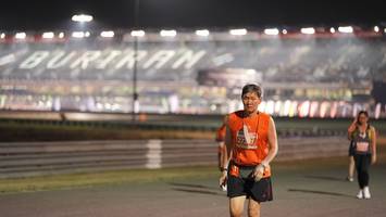 BIB: 6400
                            <button type="button" onclick="openModal(14333085)" class="btn btn-primary btn-sm float-right btn-popup" data-toggle="modal" data-target=".modal-high-quality">
                        <i class="fas fa-shopping-cart"></i> Add to Cart
                    </button>
                                            <button type="button" onclick="isThisMe(14333085, true)" class="btn btn-success btn-sm float-right btn-popup btn-isme hidden" data-toggle="tooltip" data-placement="bottom" title="นี่คือรูปของคุณใช่ไหม คลิกที่นี่เพื่อเอาเข้าอัลบั้ม">
                        <i class="fas fa-plus"></i> Add to album
                    </button>
                    <button type="button" onclick="isThisMe(14333085, false)" class="btn btn-warning btn-sm float-right btn-popup btn-isnotme hidden">
                        <i class="fas fa-ban"></i> Remove from album
                    </button>