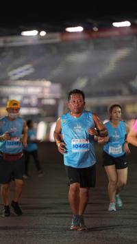 BIB: 13248, 10468, 1948
                            <button type="button" onclick="openModal(14359063)" class="btn btn-primary btn-sm float-right btn-popup" data-toggle="modal" data-target=".modal-high-quality">
                        <i class="fas fa-shopping-cart"></i> Add to Cart
                    </button>
                                            <button type="button" onclick="isThisMe(14359063, true)" class="btn btn-success btn-sm float-right btn-popup btn-isme hidden" data-toggle="tooltip" data-placement="bottom" title="นี่คือรูปของคุณใช่ไหม คลิกที่นี่เพื่อเอาเข้าอัลบั้ม">
                        <i class="fas fa-plus"></i> Add to album
                    </button>
                    <button type="button" onclick="isThisMe(14359063, false)" class="btn btn-warning btn-sm float-right btn-popup btn-isnotme hidden">
                        <i class="fas fa-ban"></i> Remove from album
                    </button>