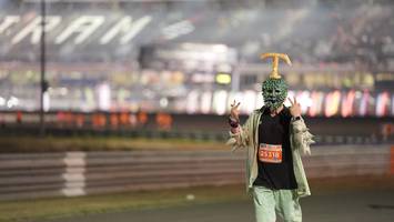 BIB: 25318
                            <button type="button" onclick="openModal(14327769)" class="btn btn-primary btn-sm float-right btn-popup" data-toggle="modal" data-target=".modal-high-quality">
                        <i class="fas fa-shopping-cart"></i> Add to Cart
                    </button>
                                            <button type="button" onclick="isThisMe(14327769, true)" class="btn btn-success btn-sm float-right btn-popup btn-isme hidden" data-toggle="tooltip" data-placement="bottom" title="นี่คือรูปของคุณใช่ไหม คลิกที่นี่เพื่อเอาเข้าอัลบั้ม">
                        <i class="fas fa-plus"></i> Add to album
                    </button>
                    <button type="button" onclick="isThisMe(14327769, false)" class="btn btn-warning btn-sm float-right btn-popup btn-isnotme hidden">
                        <i class="fas fa-ban"></i> Remove from album
                    </button>