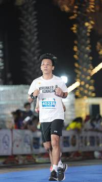 BIB: 40238
                            <button type="button" onclick="openModal(14479032)" class="btn btn-primary btn-sm float-right btn-popup" data-toggle="modal" data-target=".modal-high-quality">
                        <i class="fas fa-shopping-cart"></i> Add to Cart
                    </button>
                                            <button type="button" onclick="isThisMe(14479032, true)" class="btn btn-success btn-sm float-right btn-popup btn-isme hidden" data-toggle="tooltip" data-placement="bottom" title="นี่คือรูปของคุณใช่ไหม คลิกที่นี่เพื่อเอาเข้าอัลบั้ม">
                        <i class="fas fa-plus"></i> Add to album
                    </button>
                    <button type="button" onclick="isThisMe(14479032, false)" class="btn btn-warning btn-sm float-right btn-popup btn-isnotme hidden">
                        <i class="fas fa-ban"></i> Remove from album
                    </button>
