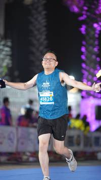 BIB: 2021, 45826
                            <button type="button" onclick="openModal(14485564)" class="btn btn-primary btn-sm float-right btn-popup" data-toggle="modal" data-target=".modal-high-quality">
                        <i class="fas fa-shopping-cart"></i> Add to Cart
                    </button>
                                            <button type="button" onclick="isThisMe(14485564, true)" class="btn btn-success btn-sm float-right btn-popup btn-isme hidden" data-toggle="tooltip" data-placement="bottom" title="นี่คือรูปของคุณใช่ไหม คลิกที่นี่เพื่อเอาเข้าอัลบั้ม">
                        <i class="fas fa-plus"></i> Add to album
                    </button>
                    <button type="button" onclick="isThisMe(14485564, false)" class="btn btn-warning btn-sm float-right btn-popup btn-isnotme hidden">
                        <i class="fas fa-ban"></i> Remove from album
                    </button>