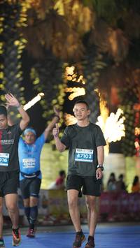 BIB: 47103, 916
                            <button type="button" onclick="openModal(14464779)" class="btn btn-primary btn-sm float-right btn-popup" data-toggle="modal" data-target=".modal-high-quality">
                        <i class="fas fa-shopping-cart"></i> Add to Cart
                    </button>
                                            <button type="button" onclick="isThisMe(14464779, true)" class="btn btn-success btn-sm float-right btn-popup btn-isme hidden" data-toggle="tooltip" data-placement="bottom" title="นี่คือรูปของคุณใช่ไหม คลิกที่นี่เพื่อเอาเข้าอัลบั้ม">
                        <i class="fas fa-plus"></i> Add to album
                    </button>
                    <button type="button" onclick="isThisMe(14464779, false)" class="btn btn-warning btn-sm float-right btn-popup btn-isnotme hidden">
                        <i class="fas fa-ban"></i> Remove from album
                    </button>