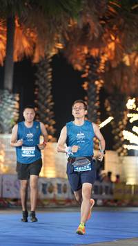 BIB: 41274, 46126
                            <button type="button" onclick="openModal(14490562)" class="btn btn-primary btn-sm float-right btn-popup" data-toggle="modal" data-target=".modal-high-quality">
                        <i class="fas fa-shopping-cart"></i> Add to Cart
                    </button>
                                            <button type="button" onclick="isThisMe(14490562, true)" class="btn btn-success btn-sm float-right btn-popup btn-isme hidden" data-toggle="tooltip" data-placement="bottom" title="นี่คือรูปของคุณใช่ไหม คลิกที่นี่เพื่อเอาเข้าอัลบั้ม">
                        <i class="fas fa-plus"></i> Add to album
                    </button>
                    <button type="button" onclick="isThisMe(14490562, false)" class="btn btn-warning btn-sm float-right btn-popup btn-isnotme hidden">
                        <i class="fas fa-ban"></i> Remove from album
                    </button>