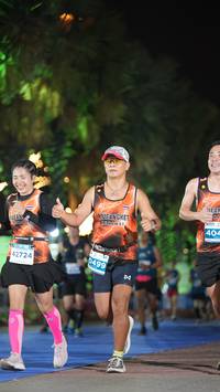 BIB: 404, 42724, 0499
                            <button type="button" onclick="openModal(14494607)" class="btn btn-primary btn-sm float-right btn-popup" data-toggle="modal" data-target=".modal-high-quality">
                        <i class="fas fa-shopping-cart"></i> Add to Cart
                    </button>
                                            <button type="button" onclick="isThisMe(14494607, true)" class="btn btn-success btn-sm float-right btn-popup btn-isme hidden" data-toggle="tooltip" data-placement="bottom" title="นี่คือรูปของคุณใช่ไหม คลิกที่นี่เพื่อเอาเข้าอัลบั้ม">
                        <i class="fas fa-plus"></i> Add to album
                    </button>
                    <button type="button" onclick="isThisMe(14494607, false)" class="btn btn-warning btn-sm float-right btn-popup btn-isnotme hidden">
                        <i class="fas fa-ban"></i> Remove from album
                    </button>