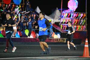 BIB: 0395
                            <button type="button" onclick="openModal(15067661)" class="btn btn-primary btn-sm float-right btn-popup" data-toggle="modal" data-target=".modal-high-quality">
                        <i class="fas fa-shopping-cart"></i> Add to Cart
                    </button>
                                            <button type="button" onclick="isThisMe(15067661, true)" class="btn btn-success btn-sm float-right btn-popup btn-isme hidden" data-toggle="tooltip" data-placement="bottom" title="นี่คือรูปของคุณใช่ไหม คลิกที่นี่เพื่อเอาเข้าอัลบั้ม">
                        <i class="fas fa-plus"></i> Add to album
                    </button>
                    <button type="button" onclick="isThisMe(15067661, false)" class="btn btn-warning btn-sm float-right btn-popup btn-isnotme hidden">
                        <i class="fas fa-ban"></i> Remove from album
                    </button>