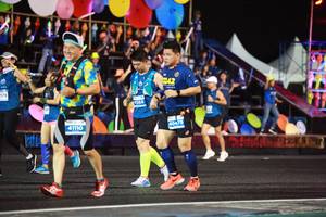 BIB: 369, 41110, 40475
                            <button type="button" onclick="openModal(15067025)" class="btn btn-primary btn-sm float-right btn-popup" data-toggle="modal" data-target=".modal-high-quality">
                        <i class="fas fa-shopping-cart"></i> Add to Cart
                    </button>
                                            <button type="button" onclick="isThisMe(15067025, true)" class="btn btn-success btn-sm float-right btn-popup btn-isme hidden" data-toggle="tooltip" data-placement="bottom" title="นี่คือรูปของคุณใช่ไหม คลิกที่นี่เพื่อเอาเข้าอัลบั้ม">
                        <i class="fas fa-plus"></i> Add to album
                    </button>
                    <button type="button" onclick="isThisMe(15067025, false)" class="btn btn-warning btn-sm float-right btn-popup btn-isnotme hidden">
                        <i class="fas fa-ban"></i> Remove from album
                    </button>