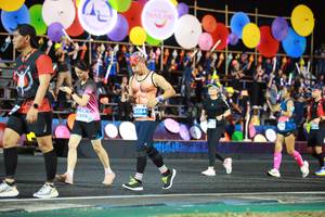 BIB: 2084, 4929
                            <button type="button" onclick="openModal(15066371)" class="btn btn-primary btn-sm float-right btn-popup" data-toggle="modal" data-target=".modal-high-quality">
                        <i class="fas fa-shopping-cart"></i> Add to Cart
                    </button>
                                            <button type="button" onclick="isThisMe(15066371, true)" class="btn btn-success btn-sm float-right btn-popup btn-isme hidden" data-toggle="tooltip" data-placement="bottom" title="นี่คือรูปของคุณใช่ไหม คลิกที่นี่เพื่อเอาเข้าอัลบั้ม">
                        <i class="fas fa-plus"></i> Add to album
                    </button>
                    <button type="button" onclick="isThisMe(15066371, false)" class="btn btn-warning btn-sm float-right btn-popup btn-isnotme hidden">
                        <i class="fas fa-ban"></i> Remove from album
                    </button>