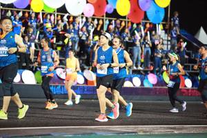 BIB: 1972, 381, 304
                            <button type="button" onclick="openModal(15065869)" class="btn btn-primary btn-sm float-right btn-popup" data-toggle="modal" data-target=".modal-high-quality">
                        <i class="fas fa-shopping-cart"></i> Add to Cart
                    </button>
                                            <button type="button" onclick="isThisMe(15065869, true)" class="btn btn-success btn-sm float-right btn-popup btn-isme hidden" data-toggle="tooltip" data-placement="bottom" title="นี่คือรูปของคุณใช่ไหม คลิกที่นี่เพื่อเอาเข้าอัลบั้ม">
                        <i class="fas fa-plus"></i> Add to album
                    </button>
                    <button type="button" onclick="isThisMe(15065869, false)" class="btn btn-warning btn-sm float-right btn-popup btn-isnotme hidden">
                        <i class="fas fa-ban"></i> Remove from album
                    </button>