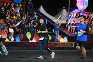 BIB: 40399
                            <button type="button" onclick="openModal(15067658)" class="btn btn-primary btn-sm float-right btn-popup" data-toggle="modal" data-target=".modal-high-quality">
                        <i class="fas fa-shopping-cart"></i> Add to Cart
                    </button>
                                            <button type="button" onclick="isThisMe(15067658, true)" class="btn btn-success btn-sm float-right btn-popup btn-isme hidden" data-toggle="tooltip" data-placement="bottom" title="นี่คือรูปของคุณใช่ไหม คลิกที่นี่เพื่อเอาเข้าอัลบั้ม">
                        <i class="fas fa-plus"></i> Add to album
                    </button>
                    <button type="button" onclick="isThisMe(15067658, false)" class="btn btn-warning btn-sm float-right btn-popup btn-isnotme hidden">
                        <i class="fas fa-ban"></i> Remove from album
                    </button>