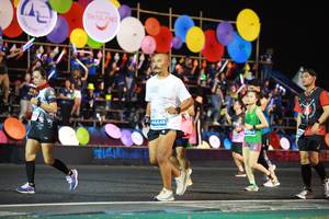 BIB: 46648
                            <button type="button" onclick="openModal(15066356)" class="btn btn-primary btn-sm float-right btn-popup" data-toggle="modal" data-target=".modal-high-quality">
                        <i class="fas fa-shopping-cart"></i> Add to Cart
                    </button>
                                            <button type="button" onclick="isThisMe(15066356, true)" class="btn btn-success btn-sm float-right btn-popup btn-isme hidden" data-toggle="tooltip" data-placement="bottom" title="นี่คือรูปของคุณใช่ไหม คลิกที่นี่เพื่อเอาเข้าอัลบั้ม">
                        <i class="fas fa-plus"></i> Add to album
                    </button>
                    <button type="button" onclick="isThisMe(15066356, false)" class="btn btn-warning btn-sm float-right btn-popup btn-isnotme hidden">
                        <i class="fas fa-ban"></i> Remove from album
                    </button>