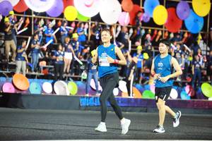 BIB: 4803
                            <button type="button" onclick="openModal(15065703)" class="btn btn-primary btn-sm float-right btn-popup" data-toggle="modal" data-target=".modal-high-quality">
                        <i class="fas fa-shopping-cart"></i> Add to Cart
                    </button>
                                            <button type="button" onclick="isThisMe(15065703, true)" class="btn btn-success btn-sm float-right btn-popup btn-isme hidden" data-toggle="tooltip" data-placement="bottom" title="นี่คือรูปของคุณใช่ไหม คลิกที่นี่เพื่อเอาเข้าอัลบั้ม">
                        <i class="fas fa-plus"></i> Add to album
                    </button>
                    <button type="button" onclick="isThisMe(15065703, false)" class="btn btn-warning btn-sm float-right btn-popup btn-isnotme hidden">
                        <i class="fas fa-ban"></i> Remove from album
                    </button>