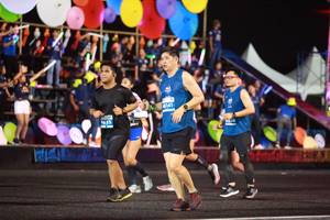 BIB: 5141, 635
                            <button type="button" onclick="openModal(15067071)" class="btn btn-primary btn-sm float-right btn-popup" data-toggle="modal" data-target=".modal-high-quality">
                        <i class="fas fa-shopping-cart"></i> Add to Cart
                    </button>
                                            <button type="button" onclick="isThisMe(15067071, true)" class="btn btn-success btn-sm float-right btn-popup btn-isme hidden" data-toggle="tooltip" data-placement="bottom" title="นี่คือรูปของคุณใช่ไหม คลิกที่นี่เพื่อเอาเข้าอัลบั้ม">
                        <i class="fas fa-plus"></i> Add to album
                    </button>
                    <button type="button" onclick="isThisMe(15067071, false)" class="btn btn-warning btn-sm float-right btn-popup btn-isnotme hidden">
                        <i class="fas fa-ban"></i> Remove from album
                    </button>