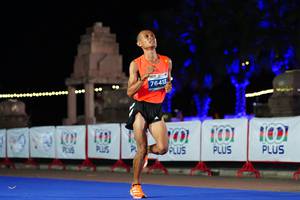 BIB: 76413
                            <button type="button" onclick="openModal(13893314)" class="btn btn-primary btn-sm float-right btn-popup" data-toggle="modal" data-target=".modal-high-quality">
                        <i class="fas fa-shopping-cart"></i> Add to Cart
                    </button>
                                            <button type="button" onclick="isThisMe(13893314, true)" class="btn btn-success btn-sm float-right btn-popup btn-isme hidden" data-toggle="tooltip" data-placement="bottom" title="นี่คือรูปของคุณใช่ไหม คลิกที่นี่เพื่อเอาเข้าอัลบั้ม">
                        <i class="fas fa-plus"></i> Add to album
                    </button>
                    <button type="button" onclick="isThisMe(13893314, false)" class="btn btn-warning btn-sm float-right btn-popup btn-isnotme hidden">
                        <i class="fas fa-ban"></i> Remove from album
                    </button>