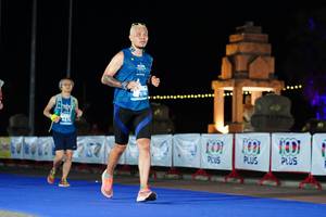 BIB: 814
                            <button type="button" onclick="openModal(13847699)" class="btn btn-primary btn-sm float-right btn-popup" data-toggle="modal" data-target=".modal-high-quality">
                        <i class="fas fa-shopping-cart"></i> Add to Cart
                    </button>
                                            <button type="button" onclick="isThisMe(13847699, true)" class="btn btn-success btn-sm float-right btn-popup btn-isme hidden" data-toggle="tooltip" data-placement="bottom" title="นี่คือรูปของคุณใช่ไหม คลิกที่นี่เพื่อเอาเข้าอัลบั้ม">
                        <i class="fas fa-plus"></i> Add to album
                    </button>
                    <button type="button" onclick="isThisMe(13847699, false)" class="btn btn-warning btn-sm float-right btn-popup btn-isnotme hidden">
                        <i class="fas fa-ban"></i> Remove from album
                    </button>