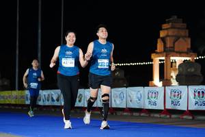 BIB: 42741, 415
                            <button type="button" onclick="openModal(13830345)" class="btn btn-primary btn-sm float-right btn-popup" data-toggle="modal" data-target=".modal-high-quality">
                        <i class="fas fa-shopping-cart"></i> Add to Cart
                    </button>
                                            <button type="button" onclick="isThisMe(13830345, true)" class="btn btn-success btn-sm float-right btn-popup btn-isme hidden" data-toggle="tooltip" data-placement="bottom" title="นี่คือรูปของคุณใช่ไหม คลิกที่นี่เพื่อเอาเข้าอัลบั้ม">
                        <i class="fas fa-plus"></i> Add to album
                    </button>
                    <button type="button" onclick="isThisMe(13830345, false)" class="btn btn-warning btn-sm float-right btn-popup btn-isnotme hidden">
                        <i class="fas fa-ban"></i> Remove from album
                    </button>