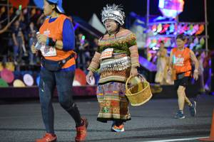 BIB: 8706, 3909
                            <button type="button" onclick="openModal(14723393)" class="btn btn-primary btn-sm float-right btn-popup" data-toggle="modal" data-target=".modal-high-quality">
                        <i class="fas fa-shopping-cart"></i> Add to Cart
                    </button>
                                            <button type="button" onclick="isThisMe(14723393, true)" class="btn btn-success btn-sm float-right btn-popup btn-isme hidden" data-toggle="tooltip" data-placement="bottom" title="นี่คือรูปของคุณใช่ไหม คลิกที่นี่เพื่อเอาเข้าอัลบั้ม">
                        <i class="fas fa-plus"></i> Add to album
                    </button>
                    <button type="button" onclick="isThisMe(14723393, false)" class="btn btn-warning btn-sm float-right btn-popup btn-isnotme hidden">
                        <i class="fas fa-ban"></i> Remove from album
                    </button>